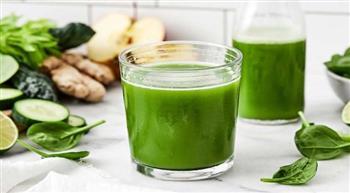 كوب العصير الأخضر صباحا.. يعزز الطاقة والمناعة وتحسن الهضم