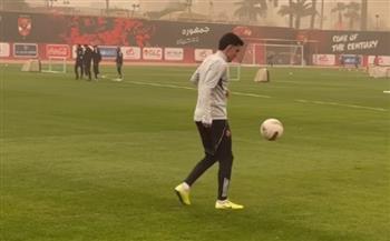   بن شرقي يعود لتدريبات الأهلي بعد التعافي من الإصابة