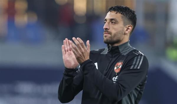 طاهر يكتفي بتدريبات تأهيل في "الجيم" على هامش مران الأهلي