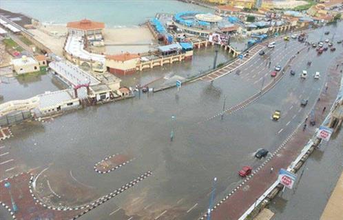 محافظ الإسكندرية يُعلن رفع درجة الطوارئ لمواجهة نوات الأمطار ونشاط الرياح