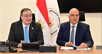   وزيرالري ورئيس المركزي للتنظيم والإدارة يبحثان التطوير المؤسسى 