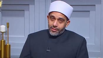   هل تنظيف الحاجب عند الكوافير يُعد من النمص المحرم؟.. الإفتاء تُجيب