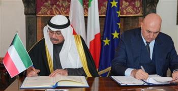  الكويت وإيطاليا توقعان اتفاقية للتعاون العسكري