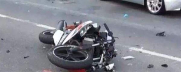 حادث سير يسفر عن مصرع لاعب كرة قدم وإصابة زميله