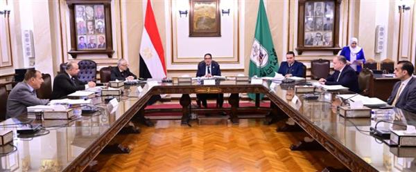 جامعة القاهرة تجرى مقابلات مع 41 متقدما لاختيار مديرى عموم 7 إدارات