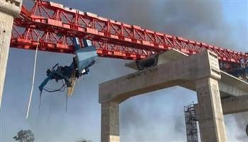   مصرع وإصابة 102 شخص عقب سقوط رافعة بناء على قطار فى تايلاند