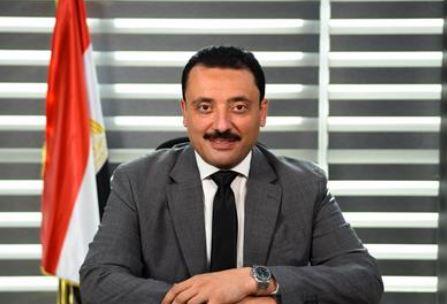 محمد رزق يتقدم باقتراح برغبة لإنشاء مستشفى طوارئ على طريق القاهرة - السويس
