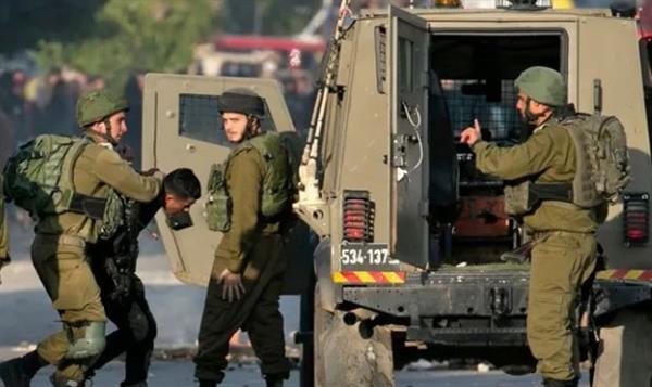 الاحتلال الإسرائيلي يعتقل نحو 80 فلسطينيا في الضفة والقدس