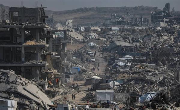 وصول أعضاء اللجنة الوطنية الفلسطينية لإدارة غزة إلى مصر وبدء اجتماعاتها