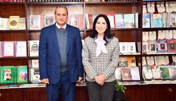   سماح أبو بكر عزت مشرفة على كتب الأطفال بدار المعارف