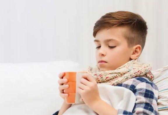 ضعف المناعة عند الأطفال يزيد من تعرضهم لنزلات البرد ومضاعفاتها