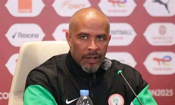 مدرب نيجيريا: نريد إنهاء أمم إفريقيا بالميدالية البرونزية أمام مصر