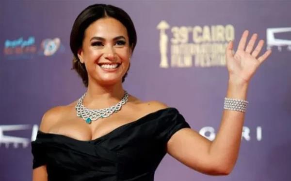 هند صبري : ما أحلى الرجوع إلى الفن