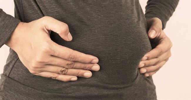 6 عادات بعد العشاء لتحسين الهضم وتقليل الانتفاخ