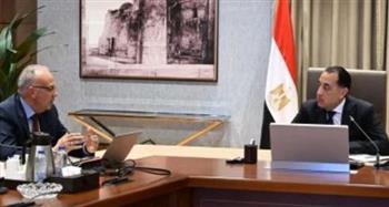   رئيس الوزراء يتابع مع وزير الري عددا من ملفات عمل الوزارة