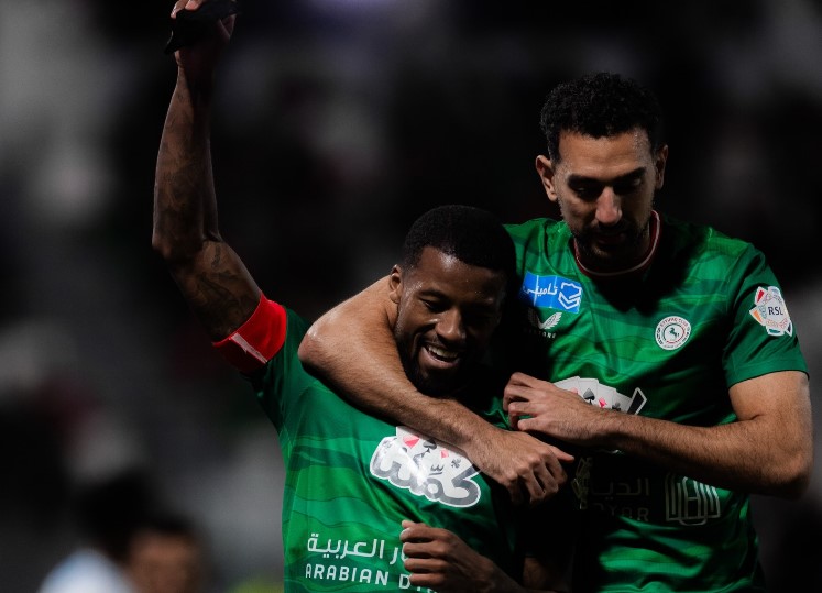 بمشاركة كوكا.. الاتفاق يفوز على الأخدود بهدفين في دوري روشن