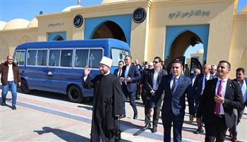   وزير الأوقاف يفتتح مسجد "السميع العليم" بالبحر الأحمر