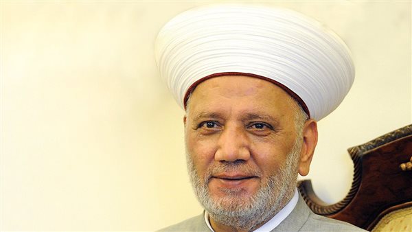 مفتي لبنان: نهوض لبنان مرهون بحصر السلاح في يد الدولة ودعم العهد والحكومة