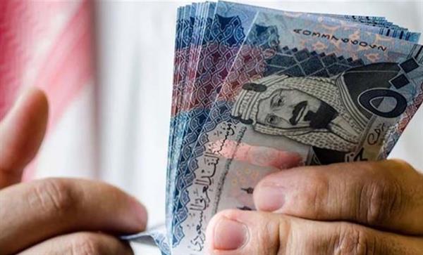 سعر الريال السعودي اليوم.. استقرار يواصل السيطرة على السوق