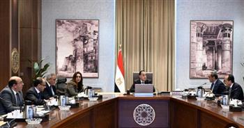   رئيس الوزراء يتابع مع محافظ قنا الموقف التنفيذي لعدد من المشروعات التنموية والخدمية