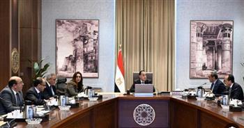رئيس الوزراء يتابع مع محافظ قنا الموقف التنفيذي لعدد من المشروعات التنموية والخدمية