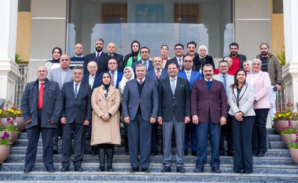 محافظ الإسكندرية يستقبل وفد الهيئة العامة للتأمين الصحي