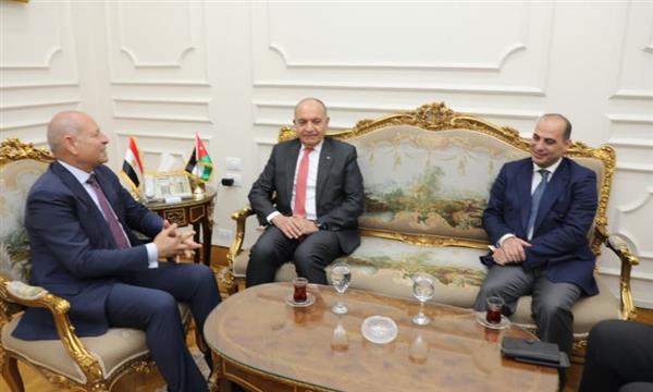 محافظ القاهرة يلتقي سفير الأردن بديوان عام المحافظة