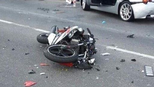 إصابة 3 أشخاص فى انقلاب دراجة نارية بميت سلسيل بالدقهلية