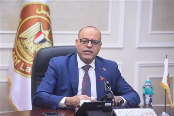وزارة العمل تواصل حملات التفتيش لتطبيق أحكام قانون العمل الجديد
