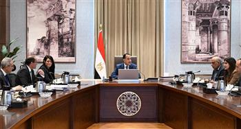   مدبولي يستعرض مستجدات حل مشكلة مديونيات "الكهرباء" لدى الجهات الحكومية