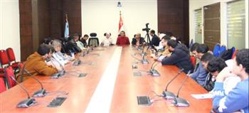   ملتقى الإبداع يستضيف شعراء جامعتي القاهرة وبني سويف بمعرض القاهرة الدولي للكتاب
