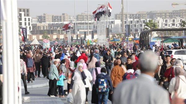 في دورته الـ572 مليون زائر لمعرض القاهرة للكتاب خلال 5 أيام