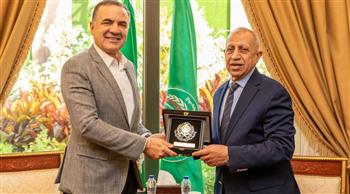   عبد الغفار يبحث مع "مابسو" سبل التعاون في الأنظمة والمعدات البحرية