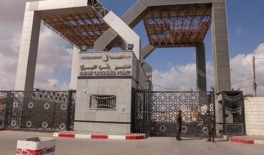 إعلام إسرائيلي: من المرتقب أن يفتح معبر رفح للأفراد خلال اليومين المقبلين