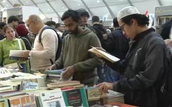   معرض القاهرة الدولي للكتاب يسجل رقمًا قياسيًا بتجاوز مليوني زائر في 5 أيام