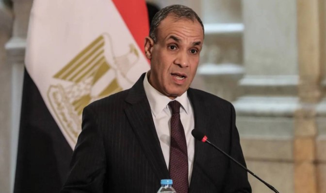 الخارجية تتابع أوضاع المصريين على متن سفينة بحرية في إيران