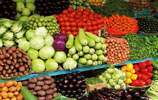استقرار أسعار الخضروات يطمئن المستهلكين اليوم