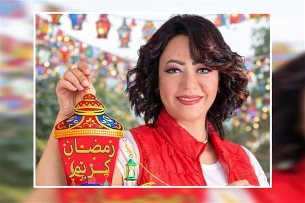 مشاركة الأطفال في الزينة تزرع الفرح والطمأنينة وتعيد التوازن للأسرة