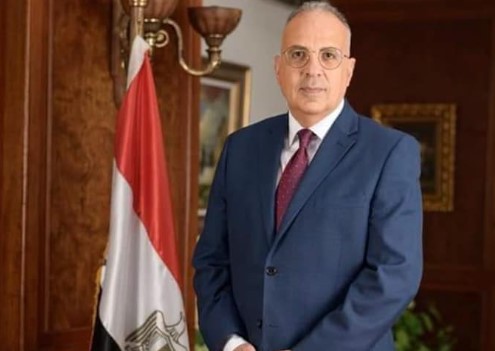 وزير الري يصل كيجالي لتعزيز التعاون المصري الرواندي في إدارة الموارد المائية