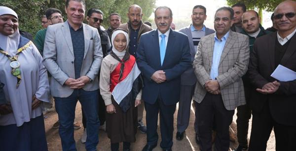 محافظ أسيوط يشهد فعاليات اليوم السكاني بمركز شباب أبنوب