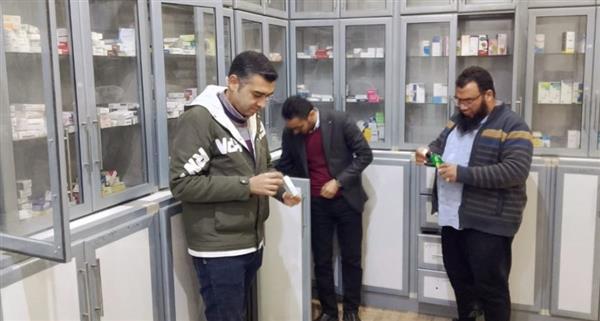 محافظ أسيوط: ضبط صيدلية غير مرخصة بالقوصية والتحفظ على 800 ألف وحدة دوائية