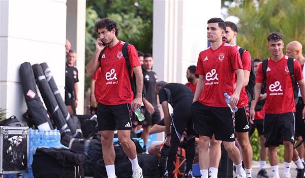 الأهلي يتوجه لخوض المران الأول في تنزانيا