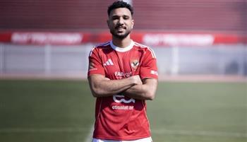 الأهلي يضم هادي رياض لمدة 3 مواسم ونصف