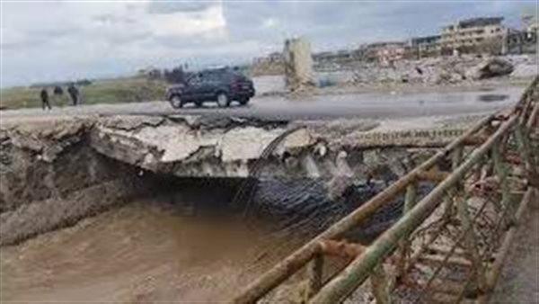 انهيار جسر العريضة الحدودى بين لبنان وسوريا