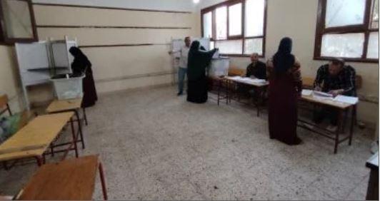 توافد الناخبين على 489 لجنة فى جولة الإعادة لانتخابات مجلس النواب بالمنيا