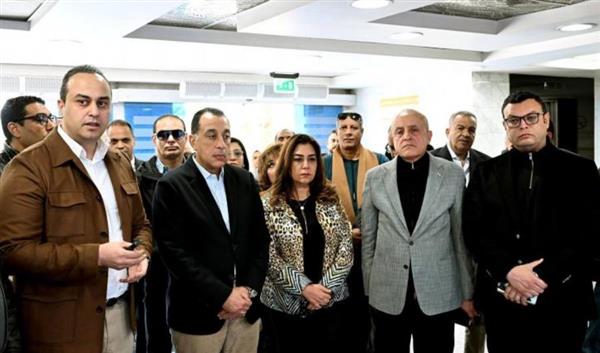 رئيس الوزراء يتفقد عددا من المنشآت التابعة لهيئة الرعاية الصحية بالأقصر