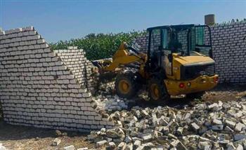   الإسكندرية تزيل 9 تعديات على الأراضي الزراعية