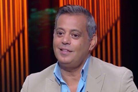 هاني رمزي لإمام عاشور: الغرور بداية النهاية