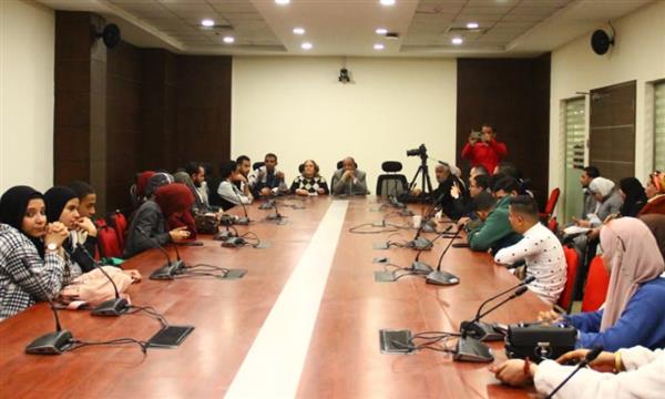 "شعراء جامعات الفيوم ودمياط والمنصورة" في اللقاء التاسع لملتقى شعراء الجامعات بملتقى الإبداع