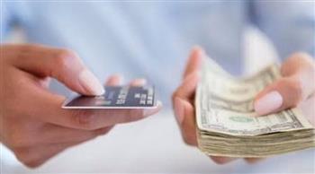 «الكاش أوت» في تطبيقات التقسيط .. معاملة محرّمة تحت غطاء التمويل